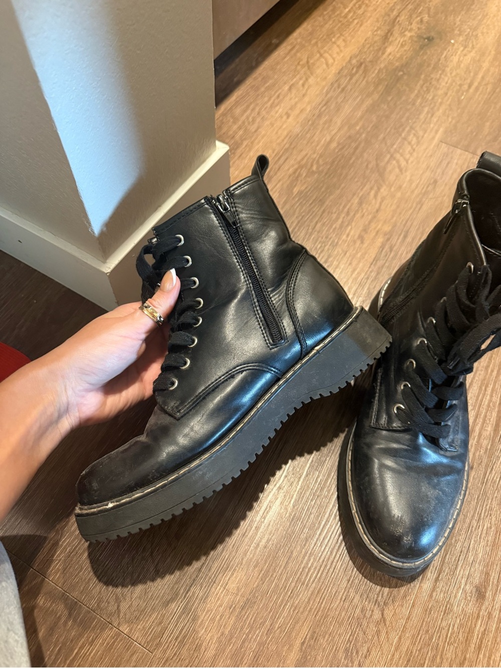 Steve Madden comeback boots